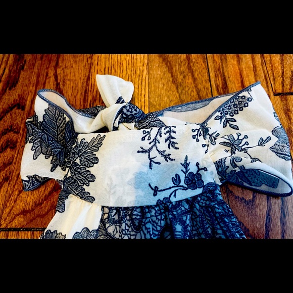 Charlotte Russe Neck Tie Strapless Blouse - Picture 4 of 7